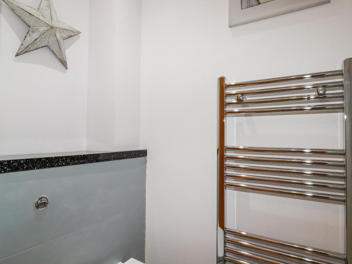 6 Ocean Heights Villa New Quay Buitenkant foto